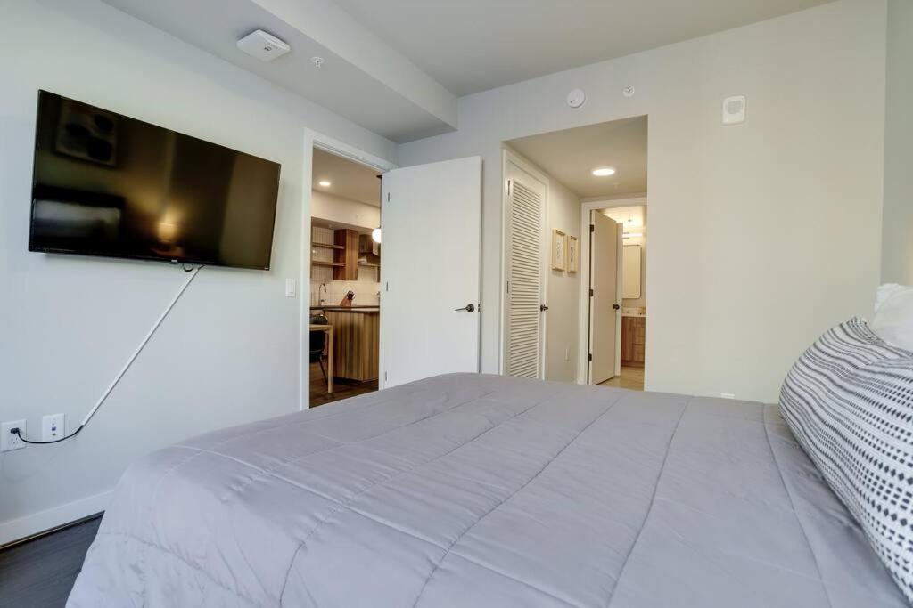 Gorgeous 1 Bedroom At Clarendon With Gym And Rooftop Арлингтон Экстерьер фото