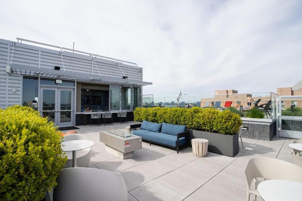Gorgeous 1 Bedroom At Clarendon With Gym And Rooftop Арлингтон Экстерьер фото
